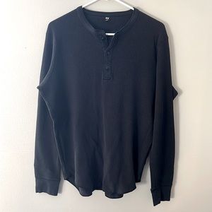Uniqlo Waffle Henley 3 button Shirt Black Men's Size Medium